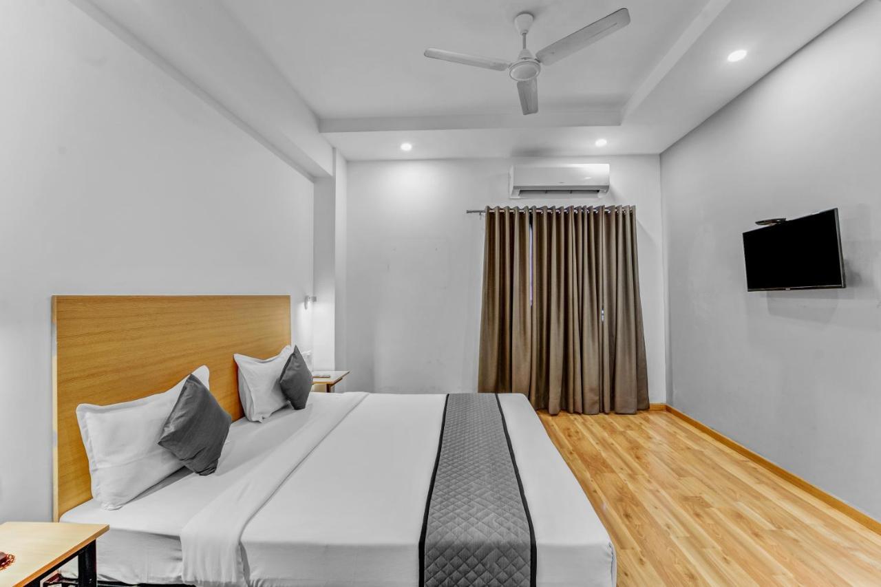 होटल Upar Nungambakkam Nearby Us Consulate Apollo Hospital Sankara Nethralaya 3*