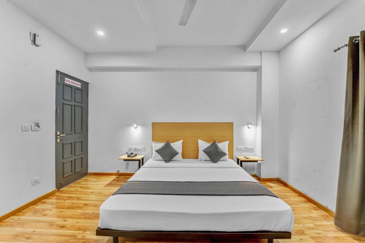 Upar Nungambakkam Nearby Us Consulate Apollo Hospital Sankara Nethralaya 3* Chennai