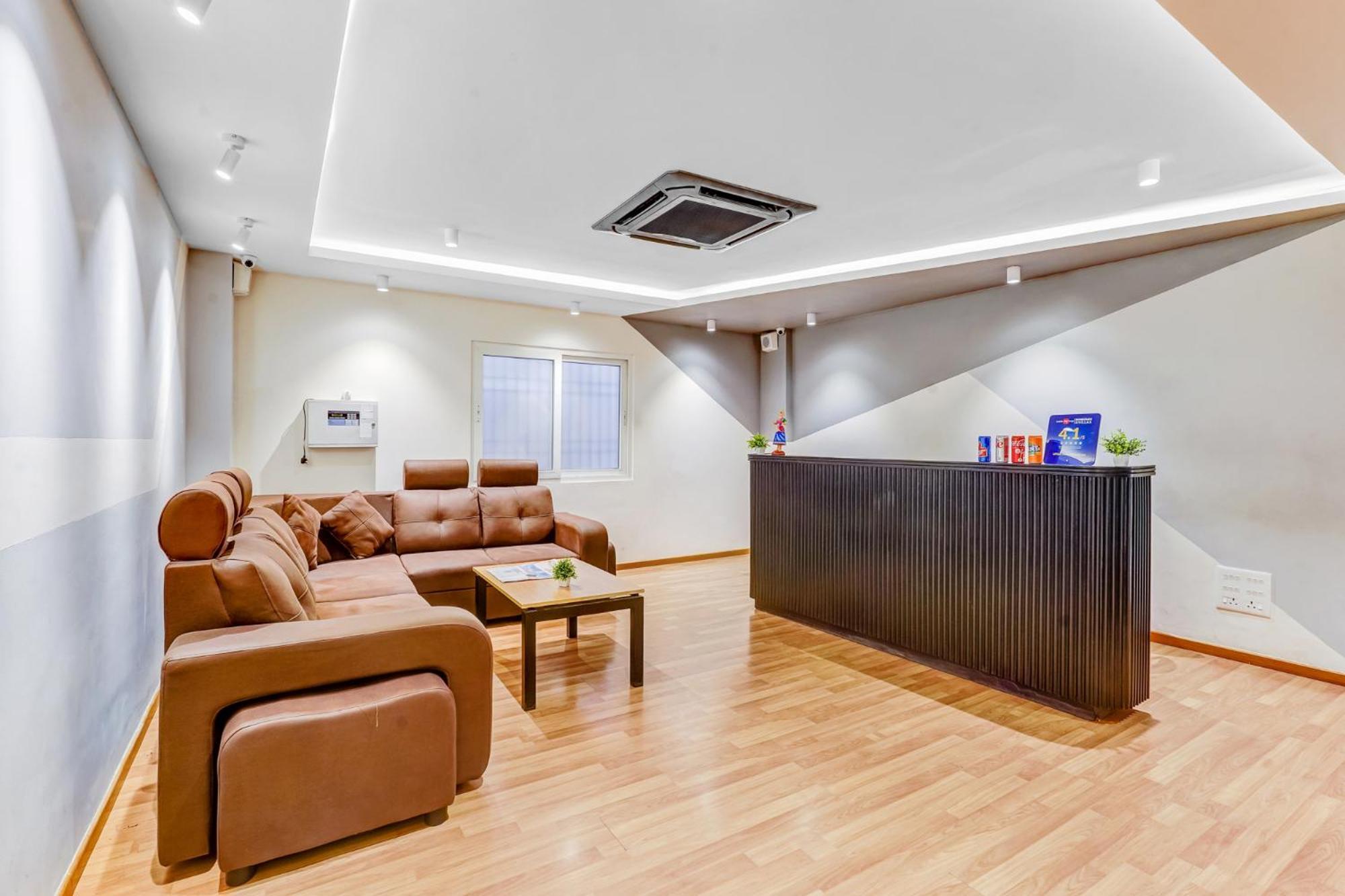 Upar Nungambakkam Nearby Us Consulate Apollo Hospital Sankara Nethralaya